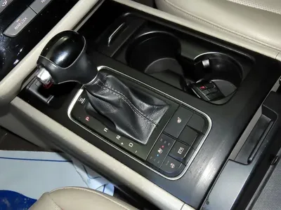 Kia Canival 2015, 106820 км, за 4957.7 USD - фото 9