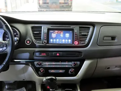 Kia Canival 2015, 106820 км, за 4957.7 USD - фото 11