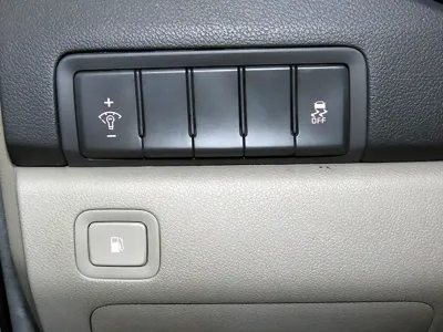 Kia Canival 2015, 106820 км, за 4957.7 USD - фото 13
