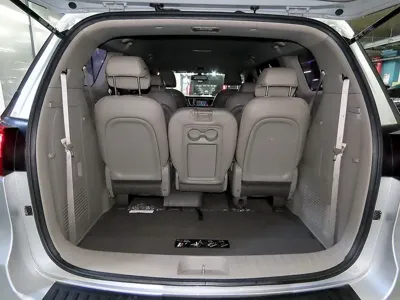 Kia Canival 2015, 106820 км, за 4957.7 USD - фото 17