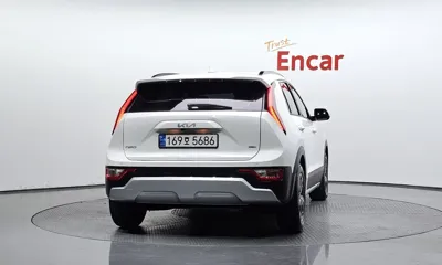 Kia Niro 2022, 66612 км, за 11832.37 USD