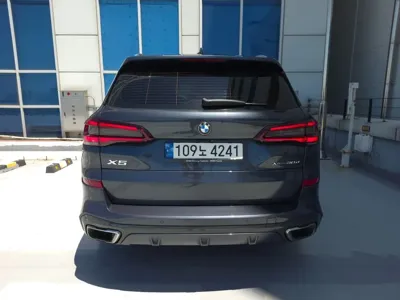 BMW X5 2022, 83000 км, за 39786.66 USD