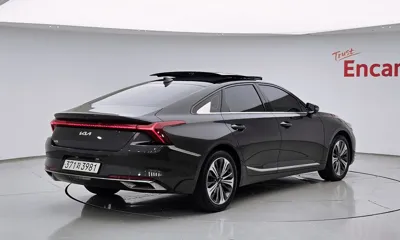 Kia K8 2023, 30939 км, за 16612.39 USD