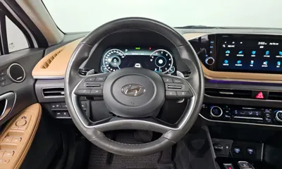 Hyundai Sonata 2022, 60206 км, за 14325.71 USD - фото 14