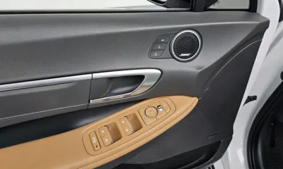 Hyundai Sonata 2022, 60206 км, за 14325.71 USD - фото 28