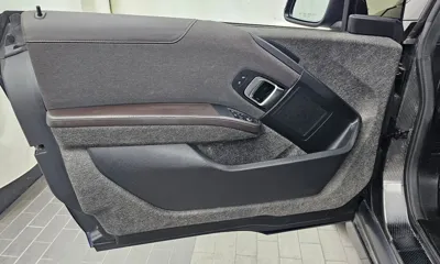 BMW i3 2018, 42575 км, за 13355.06 USD - фото 24