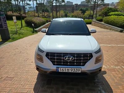 Hyundai Venue 2020, 75055 км, за 10108.97 USD