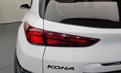 Hyundai Kona 2021, 144838 км, за 9839.83 USD - фото 23