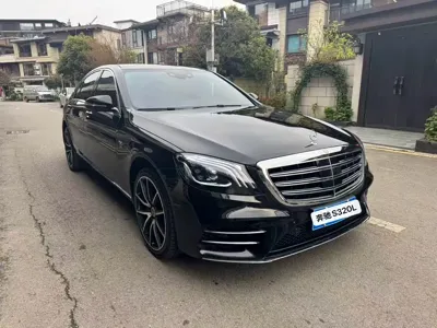 Mercedes-Benz S-Class 2014, 180000 км, за 26309.08 USD