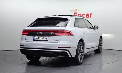 Audi Q8 2021, 124594 км, за 39595.48 USD
