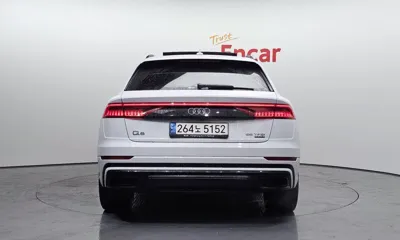 Audi Q8 2021, 124594 км, за 39595.48 USD
