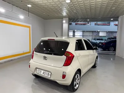 Kia Morning 2014, 176930 км, за 2146.76 USD