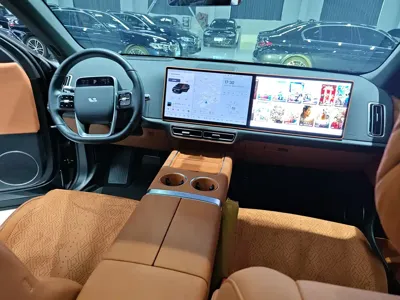 Li Auto Li L6 2024, 50000 км, за 24530.96 USD