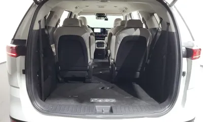 Kia Canival 2023, 65830 км, за 20846.92 USD - фото 27