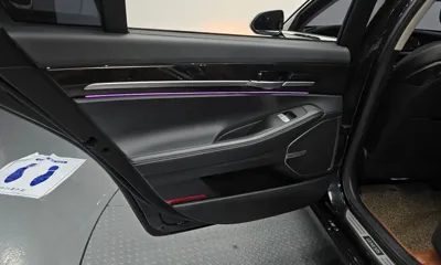 Genesis G90 2019, 152516 км, за 16056.68 USD - фото 25