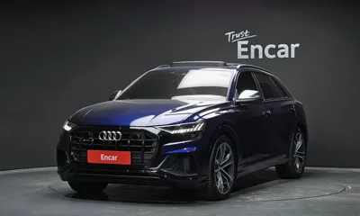 Audi SQ8 · 2020 год