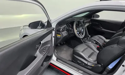 Hyundai Veloster 2019, 39292 км, за 13609.42 USD - фото 10