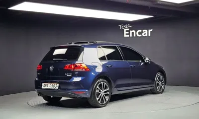 Volkswagen Golf 2016, 120567 км, за 5517.6 USD