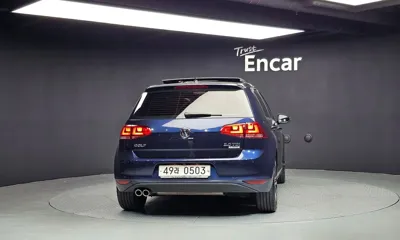 Volkswagen Golf 2016, 120567 км, за 5517.6 USD
