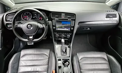 Volkswagen Golf 2016, 120567 км, за 5517.6 USD - фото 7