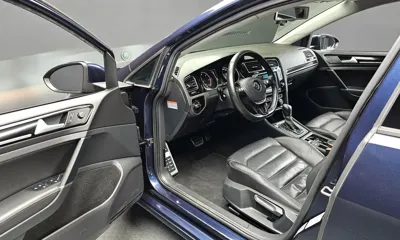 Volkswagen Golf 2016, 120567 км, за 5517.6 USD - фото 11