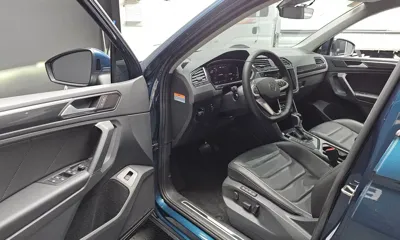 Volkswagen Tiguan 2022, 107678 км, за 18428.07 USD - фото 10