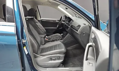 Volkswagen Tiguan 2022, 107678 км, за 18428.07 USD - фото 11
