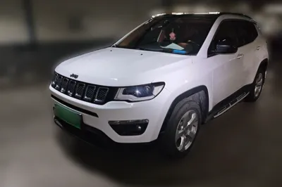 Jeep Compass 2017, 78100 км, за 5618 USD - фото 21