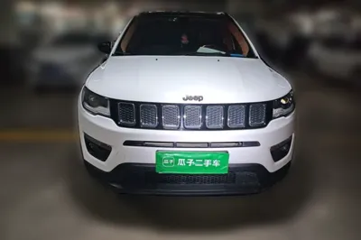 Jeep Compass 2017, 78100 км, за 5618 USD - фото 22