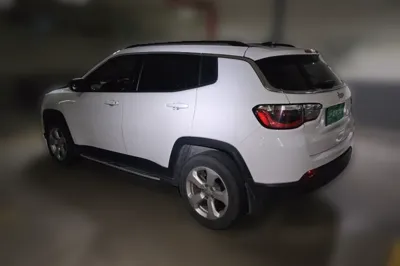 Jeep Compass 2017, 78100 км, за 5618 USD - фото 24