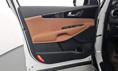 Kia Sorento 2020, 63014 км, за 13976.46 USD - фото 24