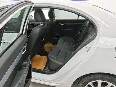 Geely Emgrand 2021, 9300 км, за 6224.13 USD - фото 11