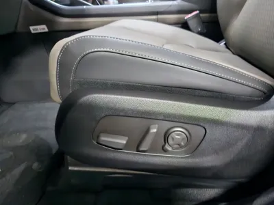 Kia Canival 2025, 6890 км, за 21237.8 USD - фото 11