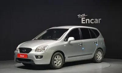 Kia Carens · 2013 год