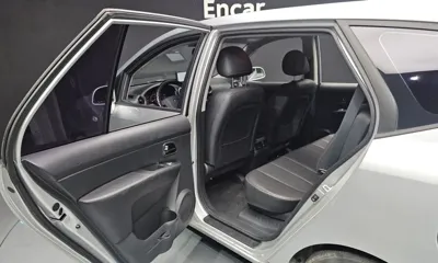 Kia Carens 2013, 174315 км, за 2297.49 USD - фото 12