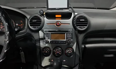 Kia Carens 2013, 174315 км, за 2297.49 USD - фото 14