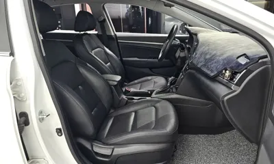 Hyundai Avante 2016, 121429 км, за 5894.03 USD - фото 10