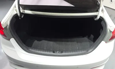Hyundai Avante 2016, 121429 км, за 5894.03 USD - фото 19