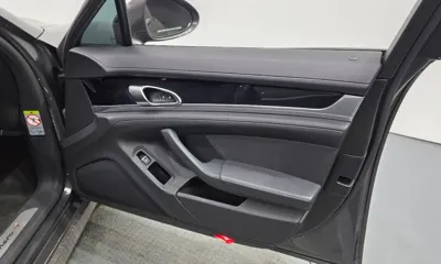 Porsche Panamera 2014, 129026 км, за 12344.79 USD - фото 24