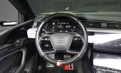 Audi e-tron 2022, 77055 км, за 32309.21 USD - фото 13