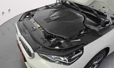 BMW i5 2025, 5035 км, за 44965.21 USD - фото 6