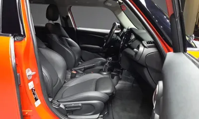MINI Cooper 2019, 99282 км, за 6761.19 USD - фото 11