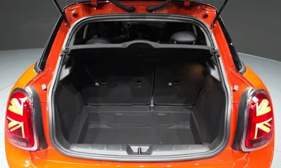 MINI Cooper 2019, 99282 км, за 6761.19 USD - фото 20