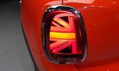 MINI Cooper 2019, 99282 км, за 6761.19 USD - фото 23