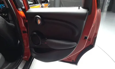 MINI Cooper 2019, 99282 км, за 6761.19 USD - фото 25