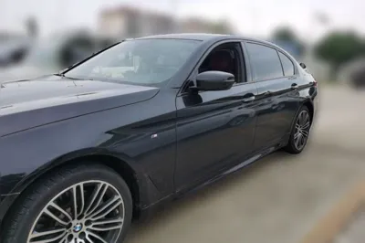 BMW 5 Series · 2018 год