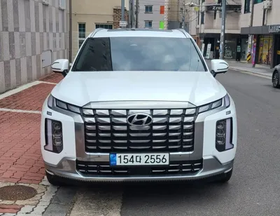 Hyundai Palisade 2023, 33000 км, за 28226.34 USD