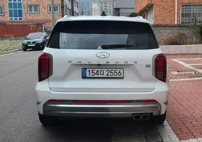 Hyundai Palisade 2023, 33000 км, за 28226.34 USD