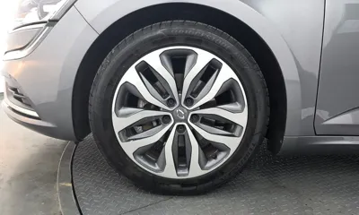 Renault-KoreaSamsung SM6 2016, 98805 км, за 4426.82 USD