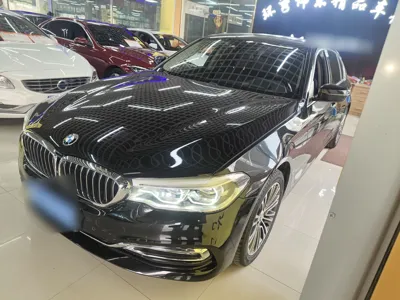 BMW 5 Series · 2018 год